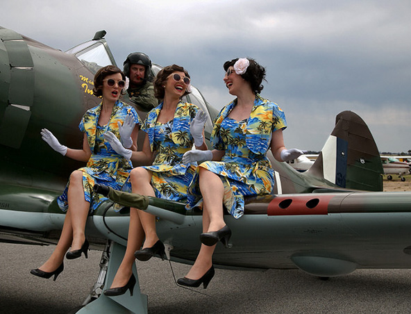 Melbourne Retro Singing Trio - Wartime 1920's Band Group